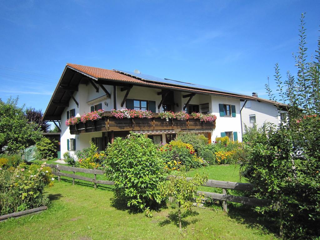 Gaestehaus Boeck In Roßhaupten Стая снимка